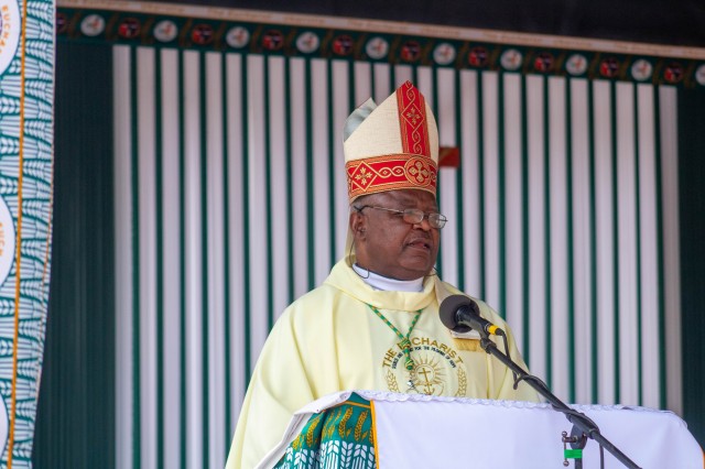 MCCB president Bishop Martin Mtumbuka of Karonga diocese addressing the closing remarks of the Congress