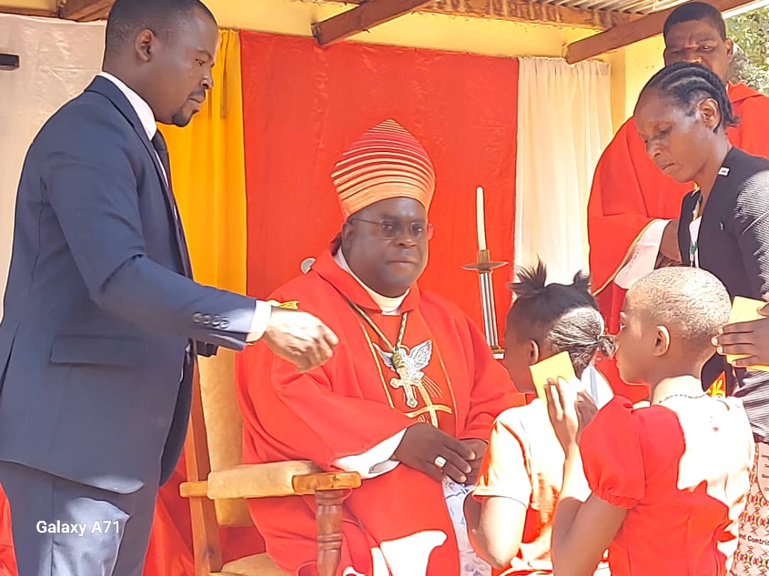 On second day, the Archbishop Tambala administered the Sacrament of Commission to 525 adolescents at Kamwendo Zone